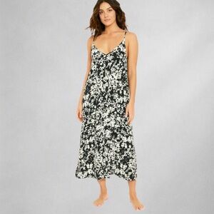 Three Eighty Two Floral Maxi Dress L Sleeveless lined  Size L Black Whit… 11/4